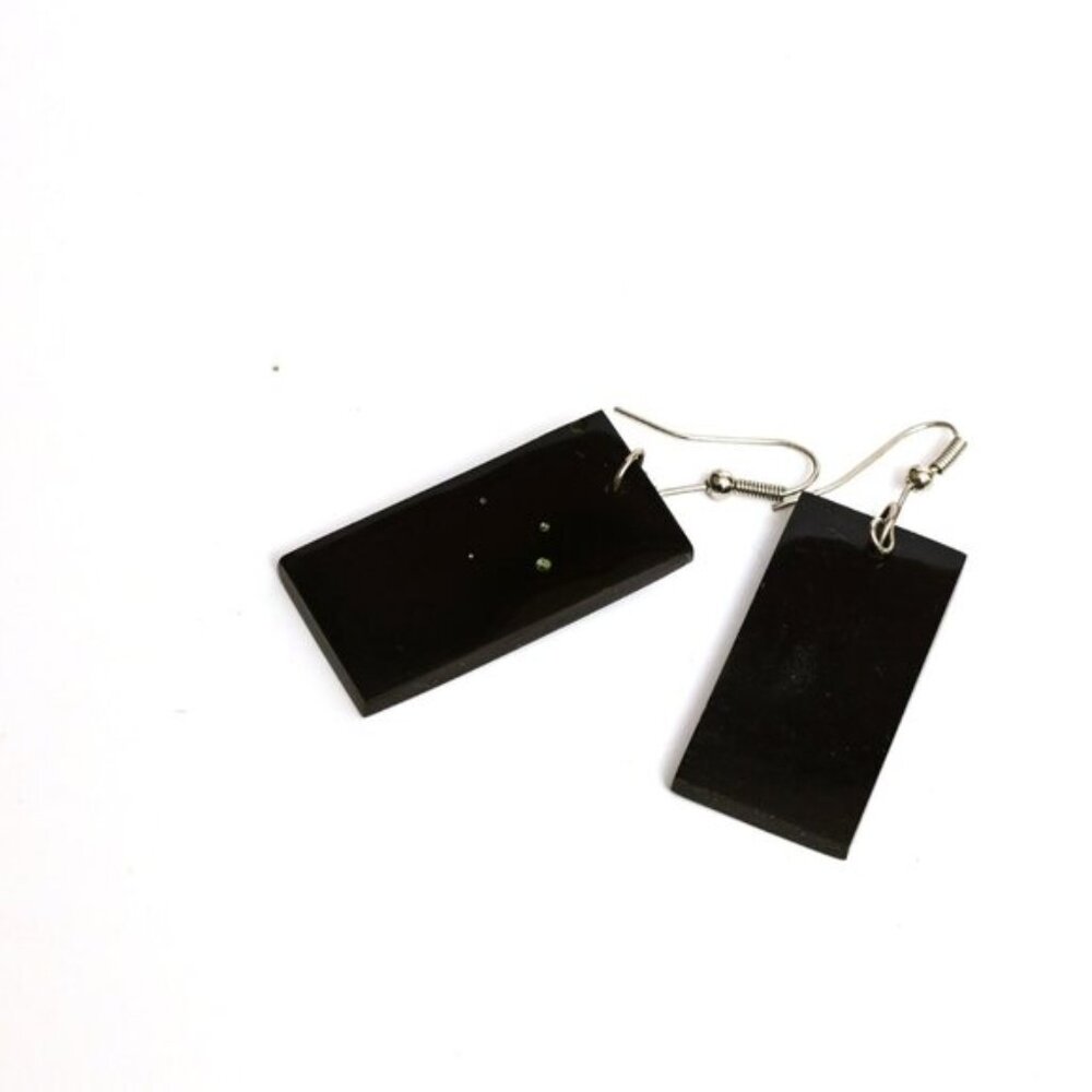 VINTAGE 80’s Lee Sands Rectangular Pierced Earrings-Black with Inlaid Abalone - Picture 6 of 6